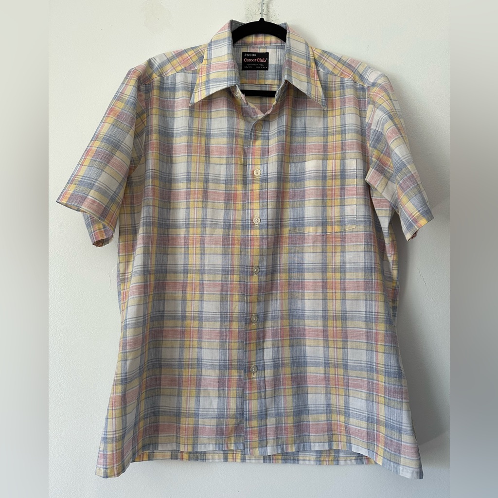 Vintage Focus Career Club Men’s Short Sleeve Button Down Shirt | Pastel Print